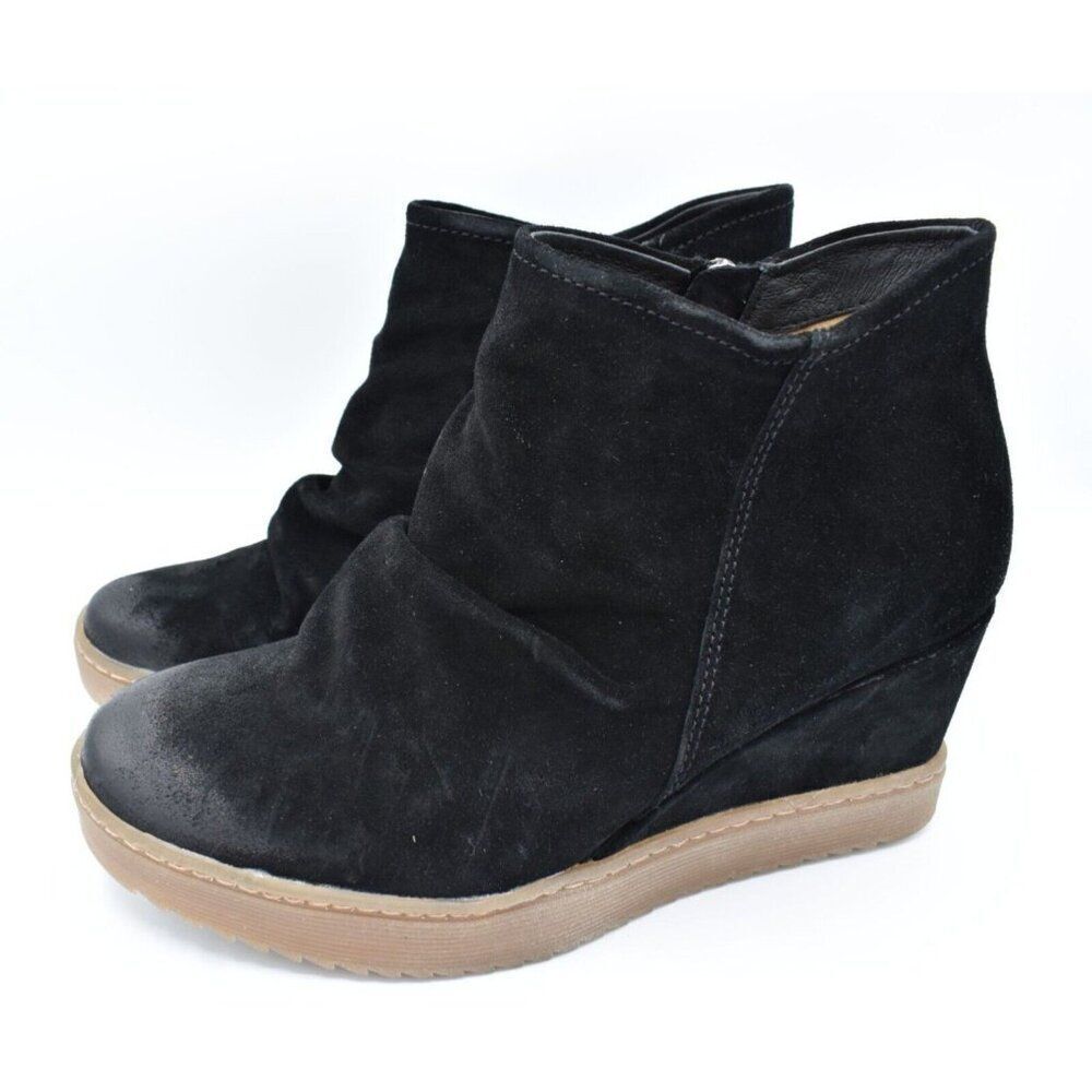 Sofft Womens Size 9.5 Siri Black Suede Wedge Booties Boots Shoes